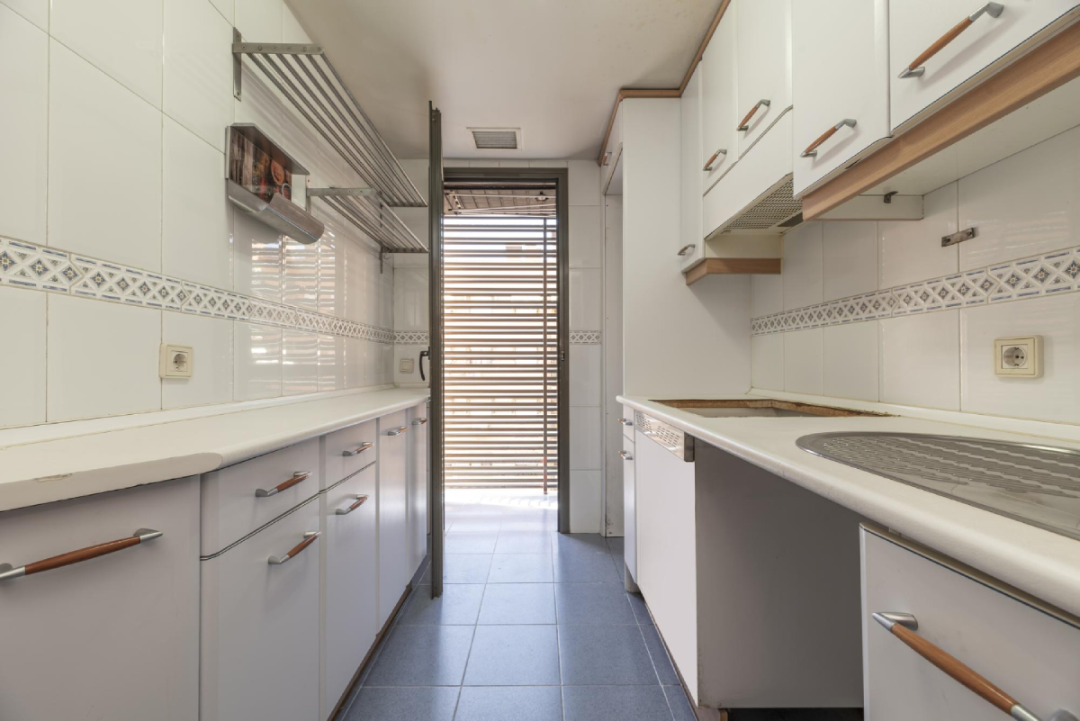 Galley or Parallel Layout